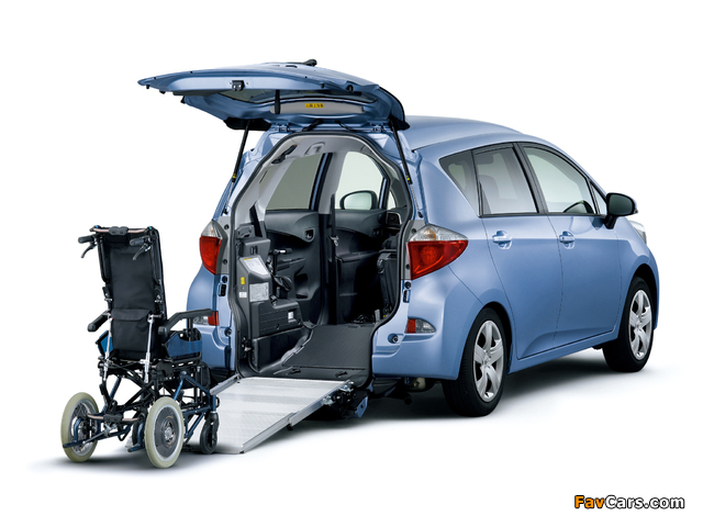 Toyota Ractis (NSP120) 2010 pictures (640 x 480)