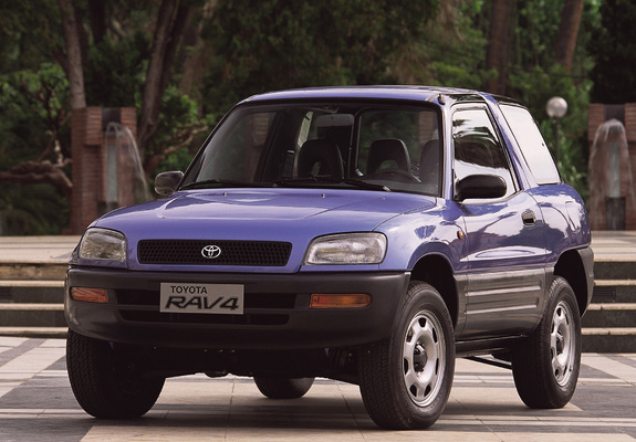 Images of Toyota RAV4 3-door 1994–97