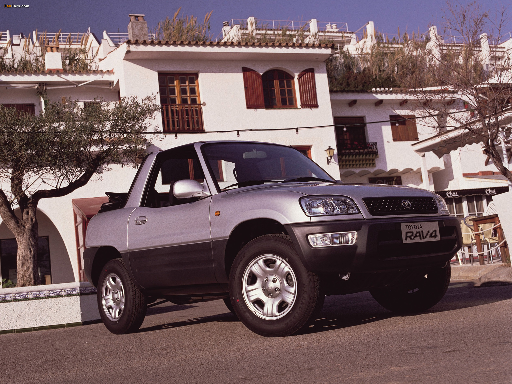 Images of Toyota RAV4 Convertible 1998–2000 (2048 x 1536)