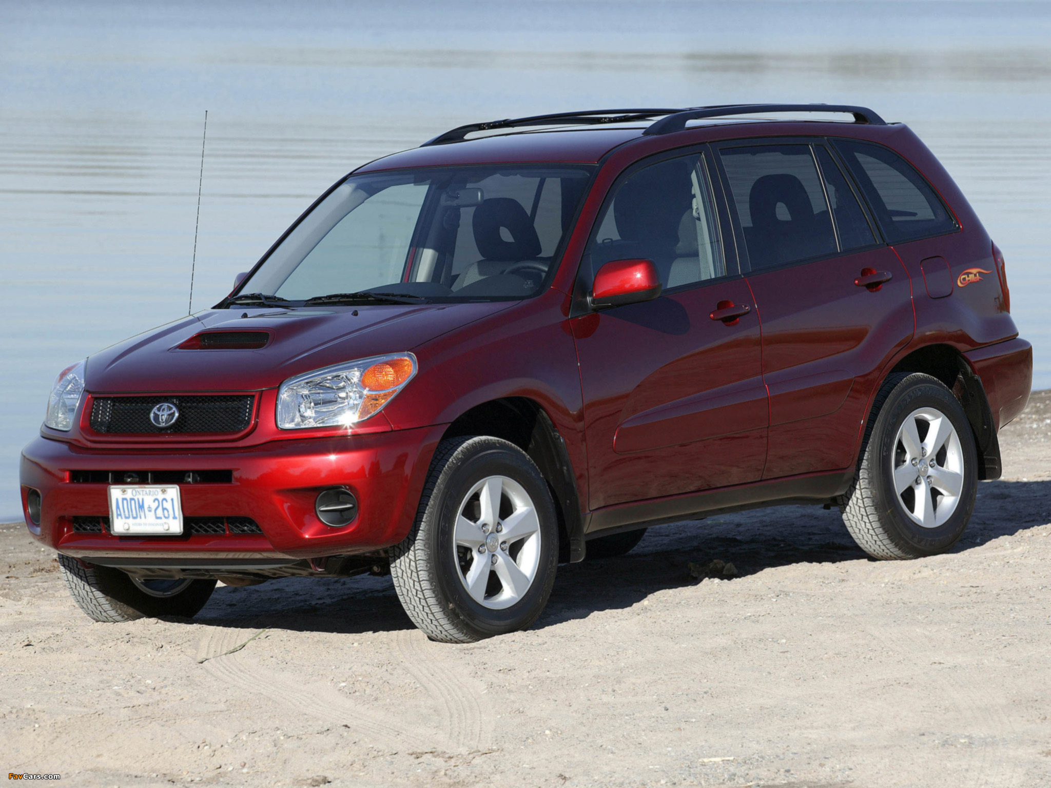 Images of Toyota RAV4 Chili 2004–05 (2048 x 1536)