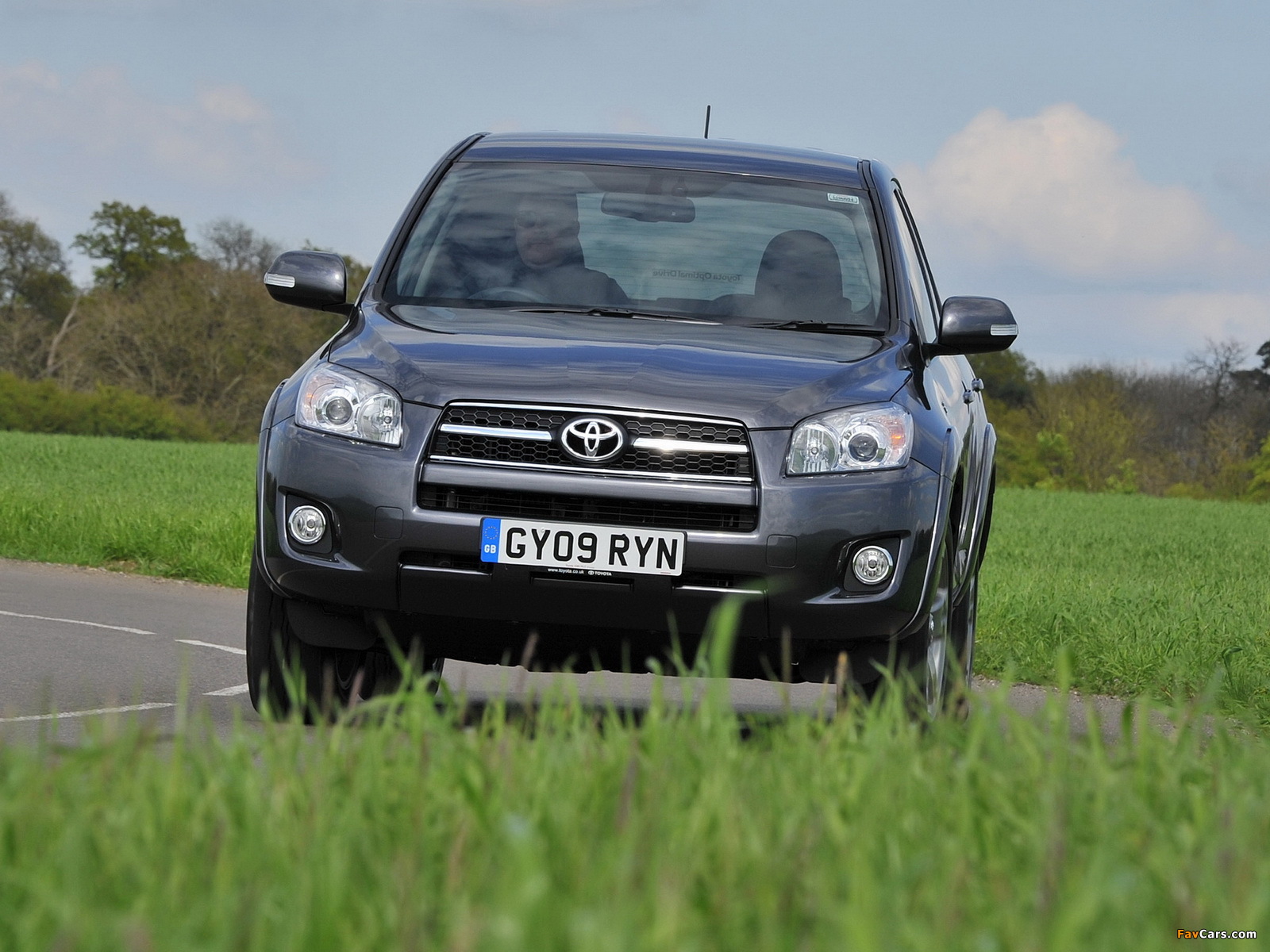 Images of Toyota RAV4 UK-spec 2008–10 (1600 x 1200)