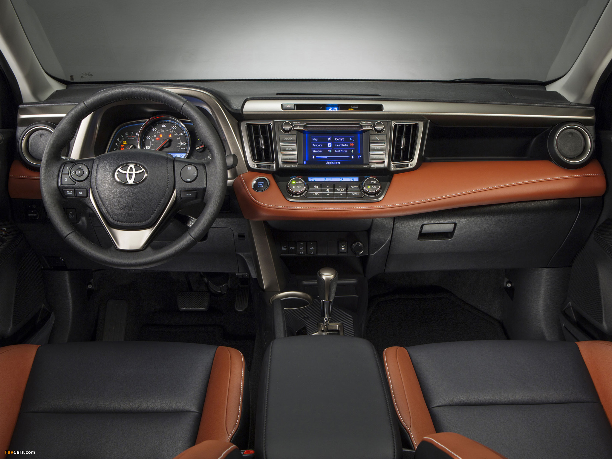 Images of Toyota RAV4 US-spec 2013 (2048 x 1536)