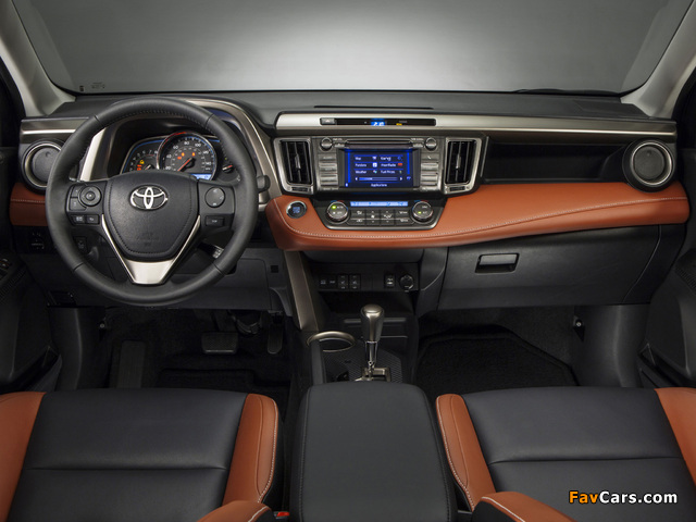 Images of Toyota RAV4 US-spec 2013 (640 x 480)