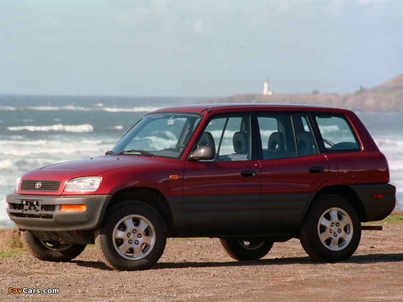 Photos of Toyota RAV4 5-door US-spec 1994–97 (800 x 600)