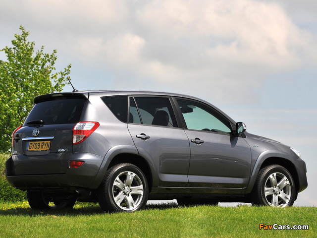 Photos of Toyota RAV4 UK-spec 2008–10 (640 x 480)