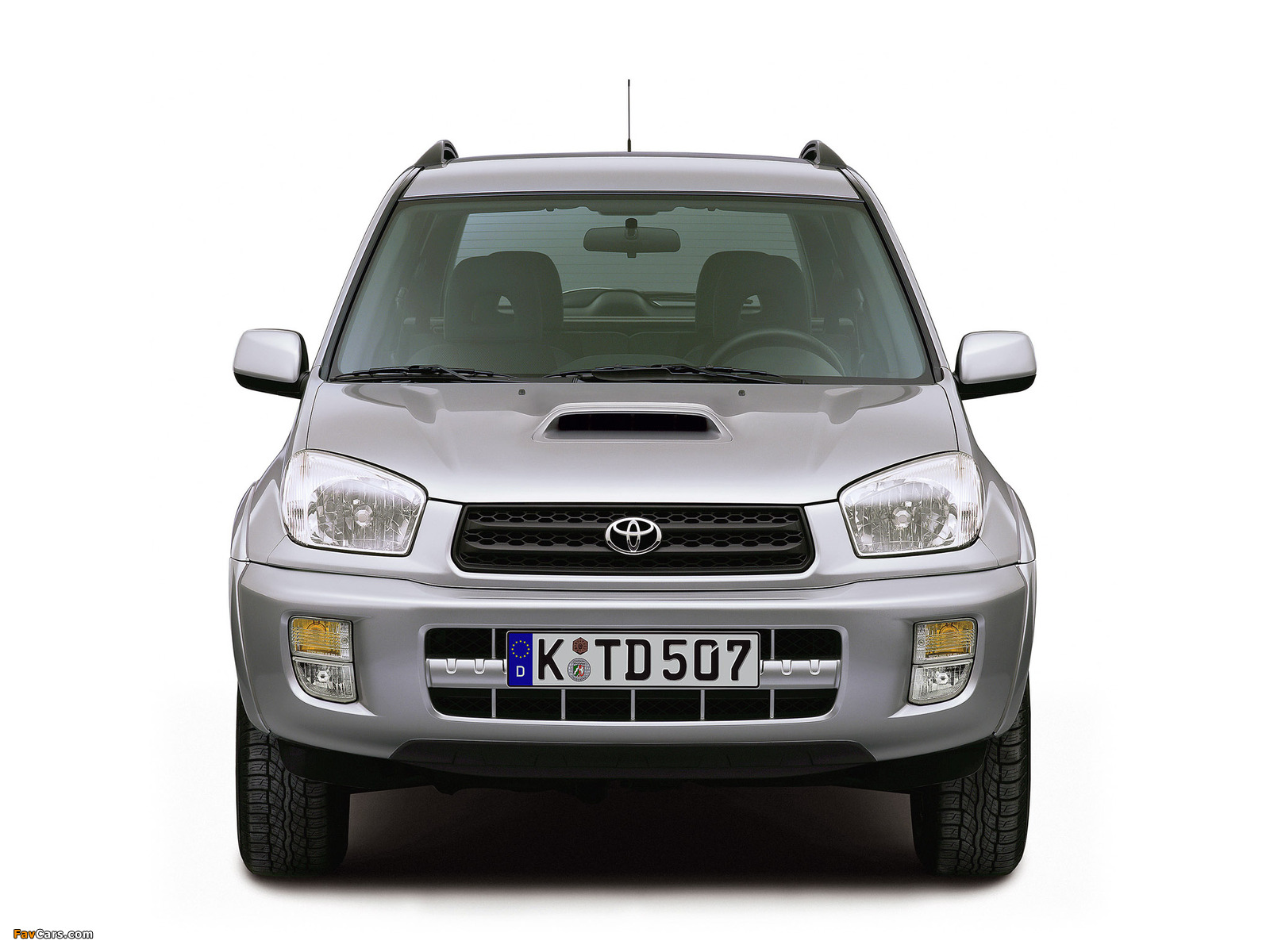 Pictures of Toyota RAV4 5-door 2000–03 (1600 x 1200)