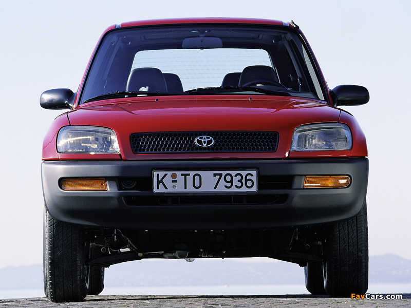 Toyota RAV4 3-door 1994–97 images (800 x 600)