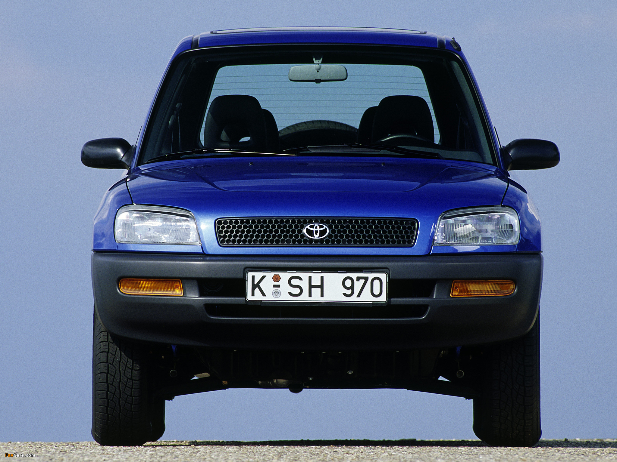Toyota RAV4 5-door 1994–97 images (2048 x 1536)