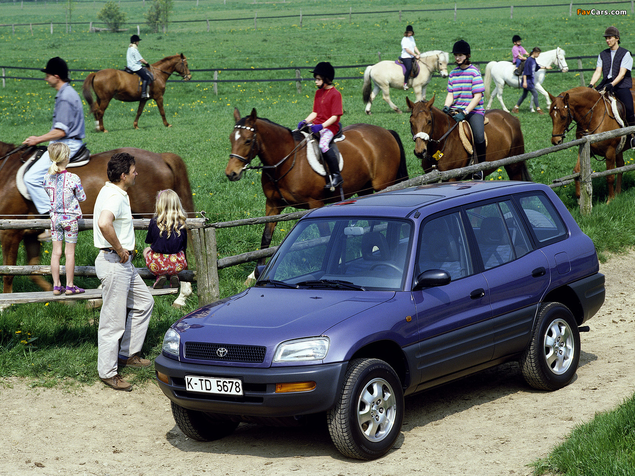 Toyota RAV4 5-door 1994–97 pictures (1280 x 960)