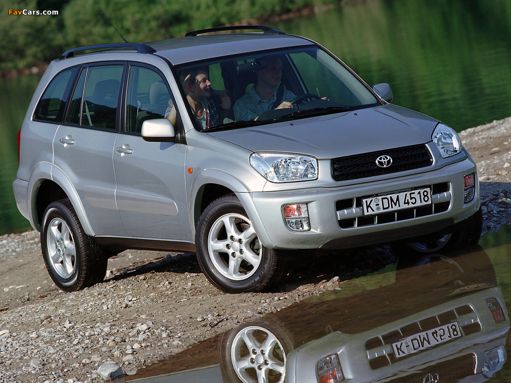 Toyota RAV4 5-door 2000–03 photos (1024 x 768)