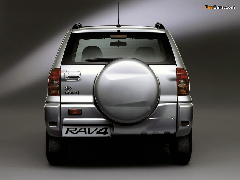 Toyota RAV4 5-door 2000–03 pictures (800 x 600)