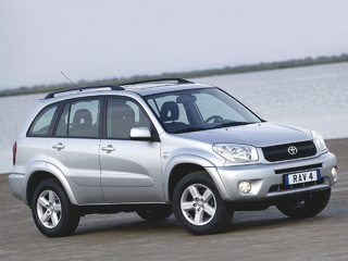 Toyota RAV4 5-door UK-spec 2003–05 pictures