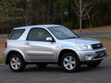 Toyota RAV4 3-door ZA-spec 2003–05 images