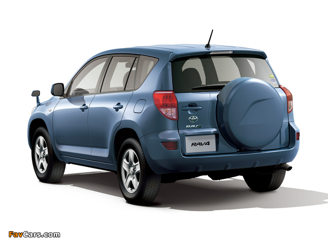 Toyota RAV4 JP-spec (CA30W) 2005–08 photos (640 x 480)