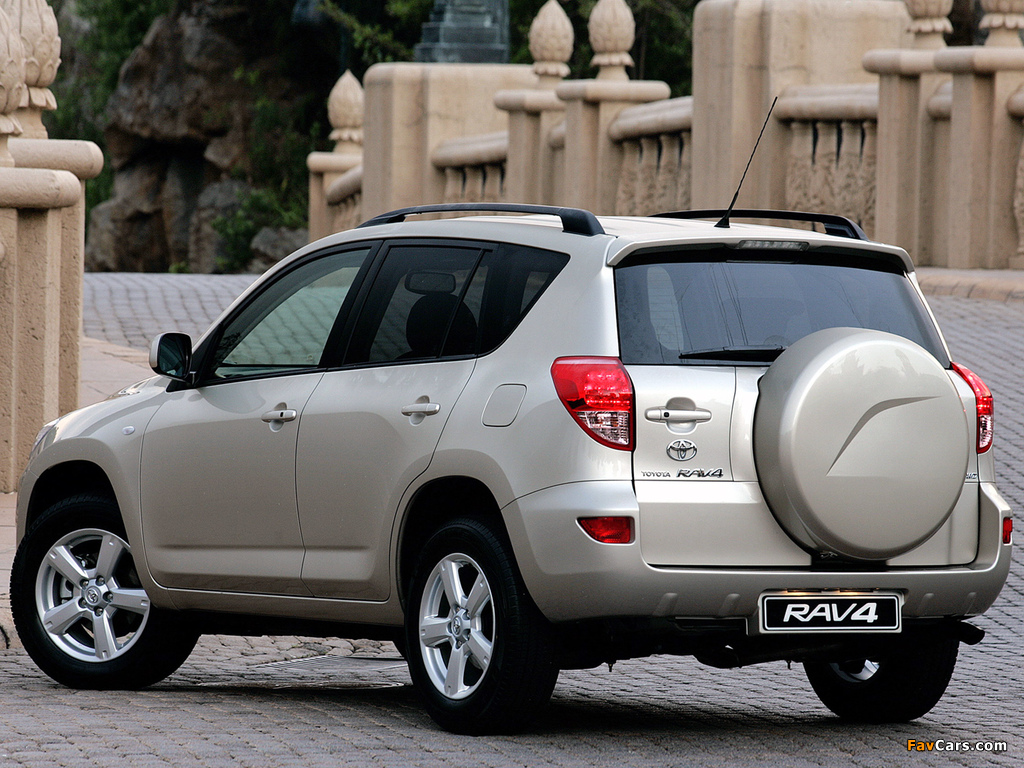 Toyota RAV4 ZA-spec 2006–08 images (1024 x 768)