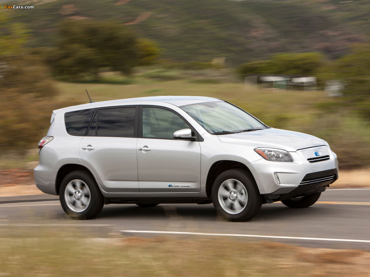 Toyota RAV4 EV 2012 pictures (1280 x 960)