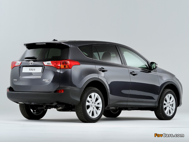 Toyota RAV4 2013 wallpapers (640 x 480)