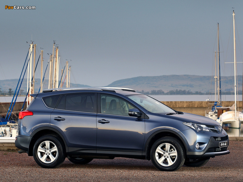 Toyota RAV4 ZA-spec 2013 wallpapers (800 x 600)