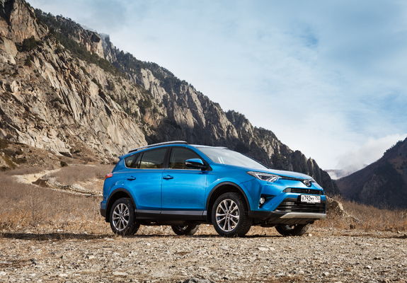 Toyota RAV4 2015 wallpapers