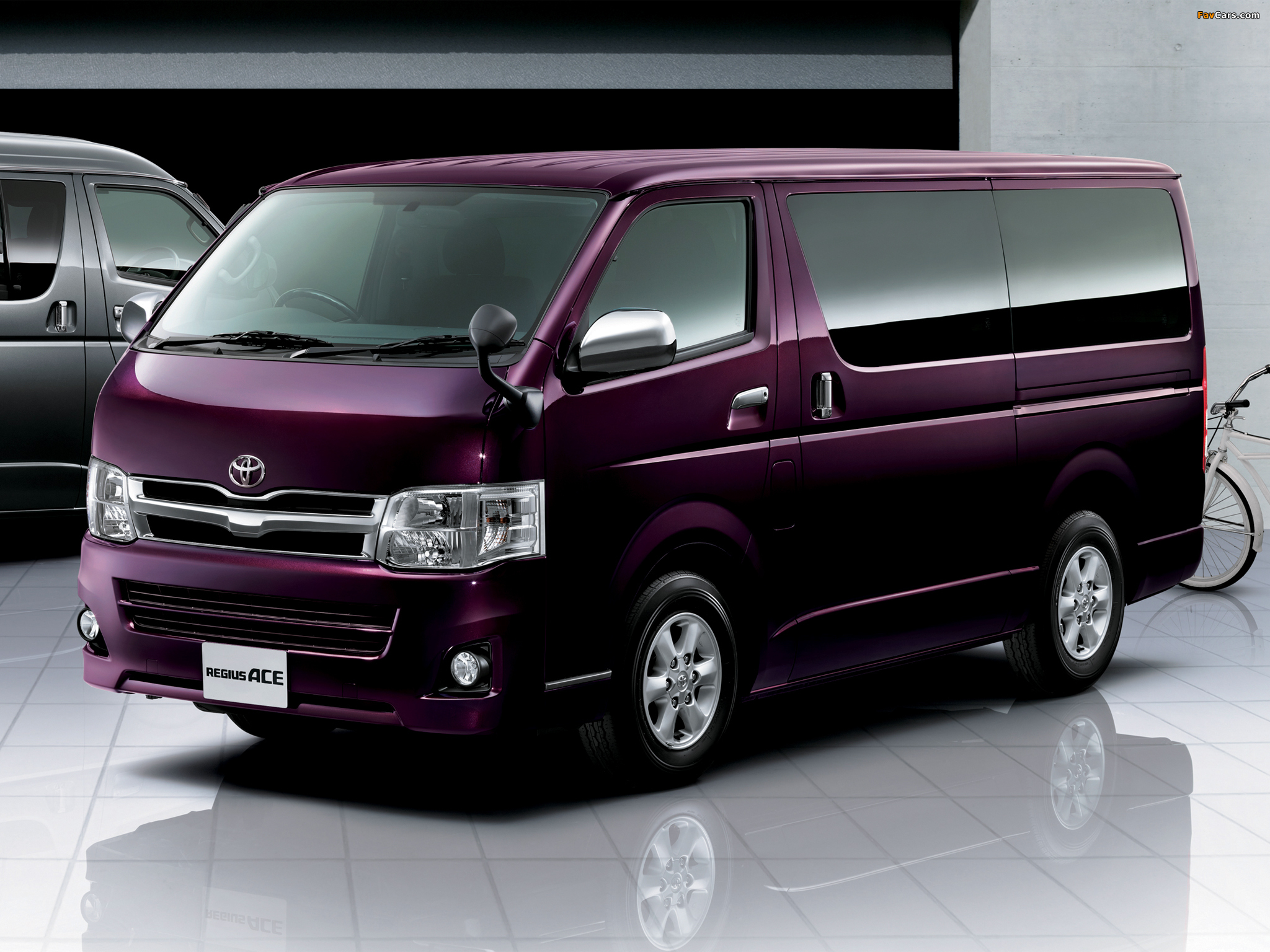 Pictures of Toyota Regius Ace Super GL Prime Selection 2012 (2048 x 1536)