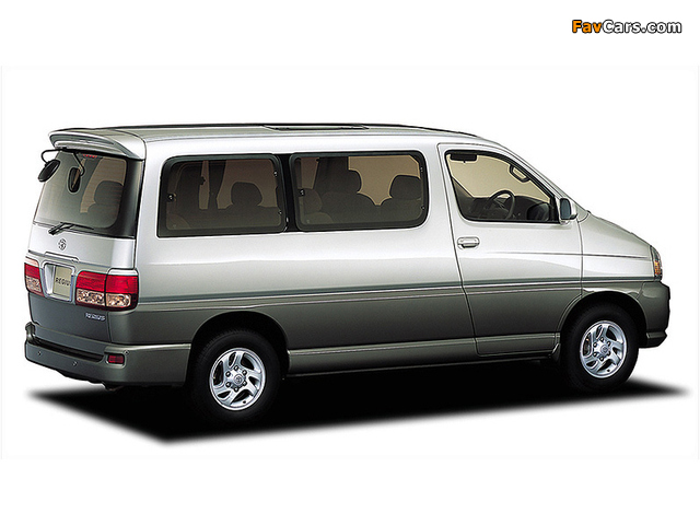 Pictures of Toyota Regius (CH40W) 1999–2002 (640 x 480)