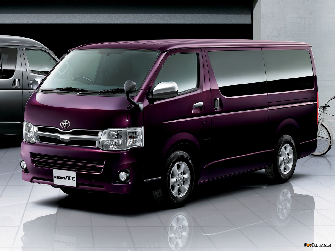 Pictures of Toyota Regius Ace Super GL Prime Selection 2012 (1280 x 960)