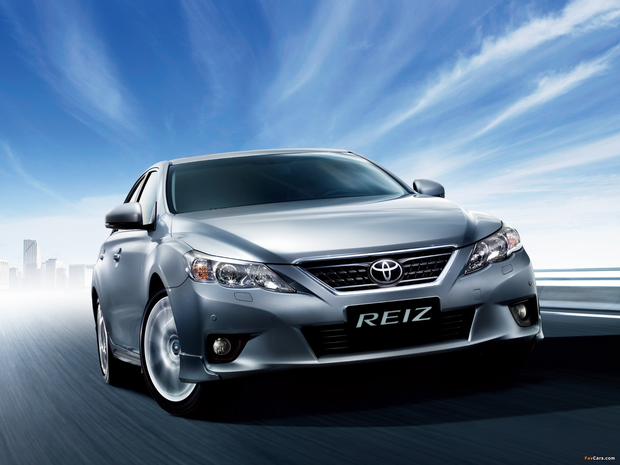 Images of Toyota Reiz 2010 (2048 x 1536)