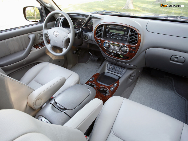 Images of Toyota Sequoia Limited 2005–07 (800 x 600)