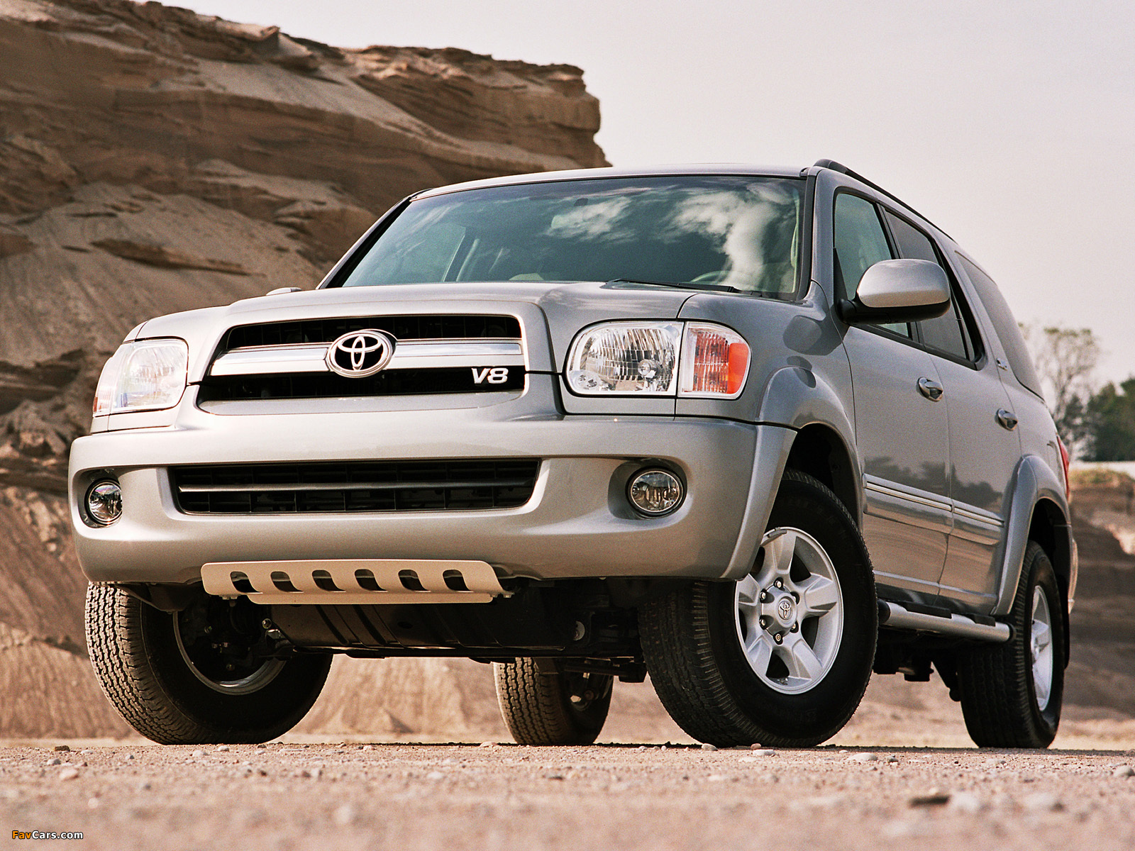 Images of Toyota Sequoia SR5 2005–07 (1600 x 1200)