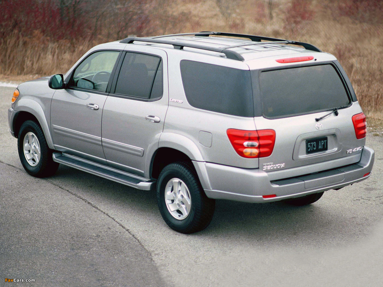 Photos of Toyota Sequoia Limited 2000–05 (1280 x 960)