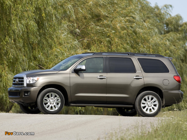 Photos of Toyota Sequoia Platinum 2007–2017 (640 x 480)