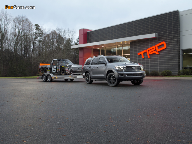 Photos of Toyota Sequoia TRD Sport 2017 (640 x 480)