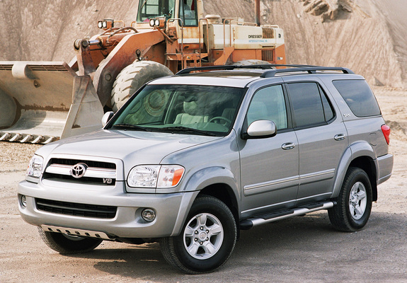 Toyota Sequoia SR5 2005–07 images