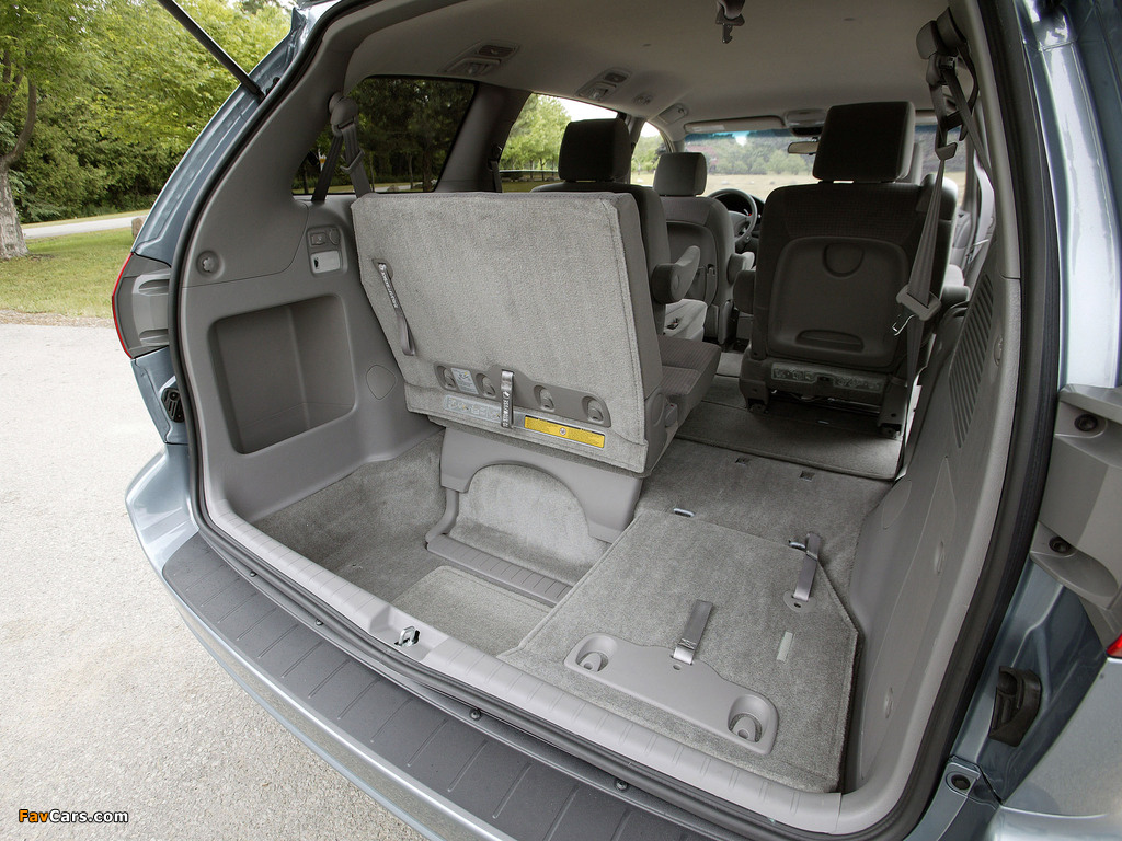 Pictures of Toyota Sienna 2005–10 (1024 x 768)