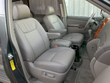 Pictures of Toyota Sienna 2005–10