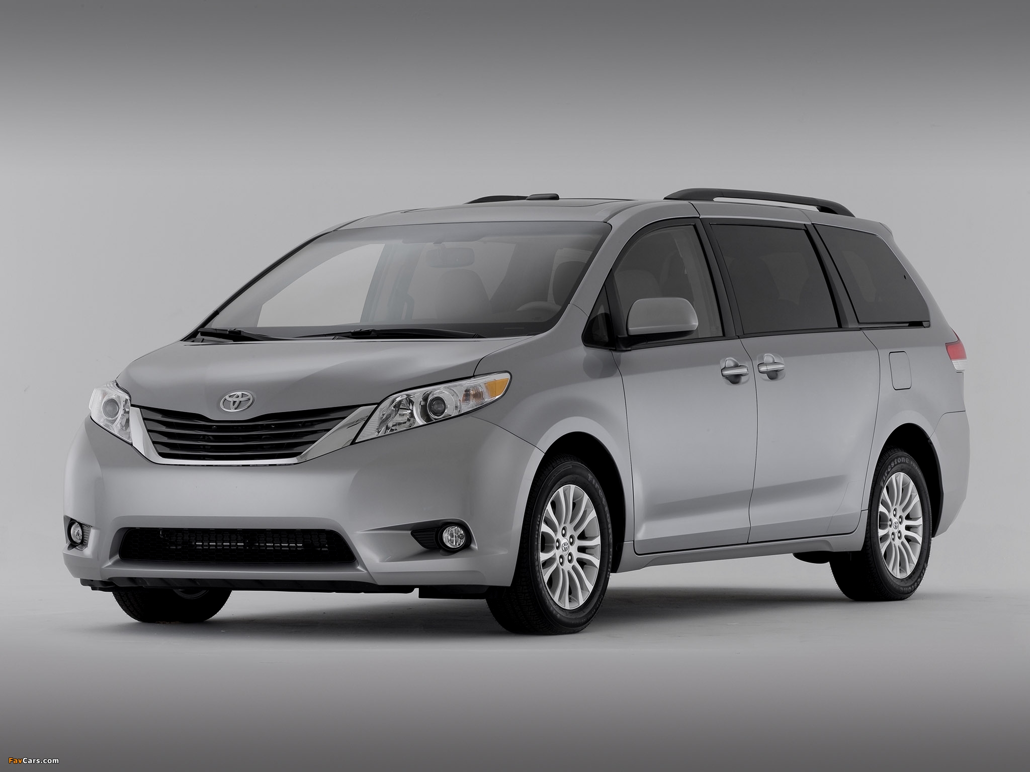 Pictures of Toyota Sienna 2010 (2048 x 1536)