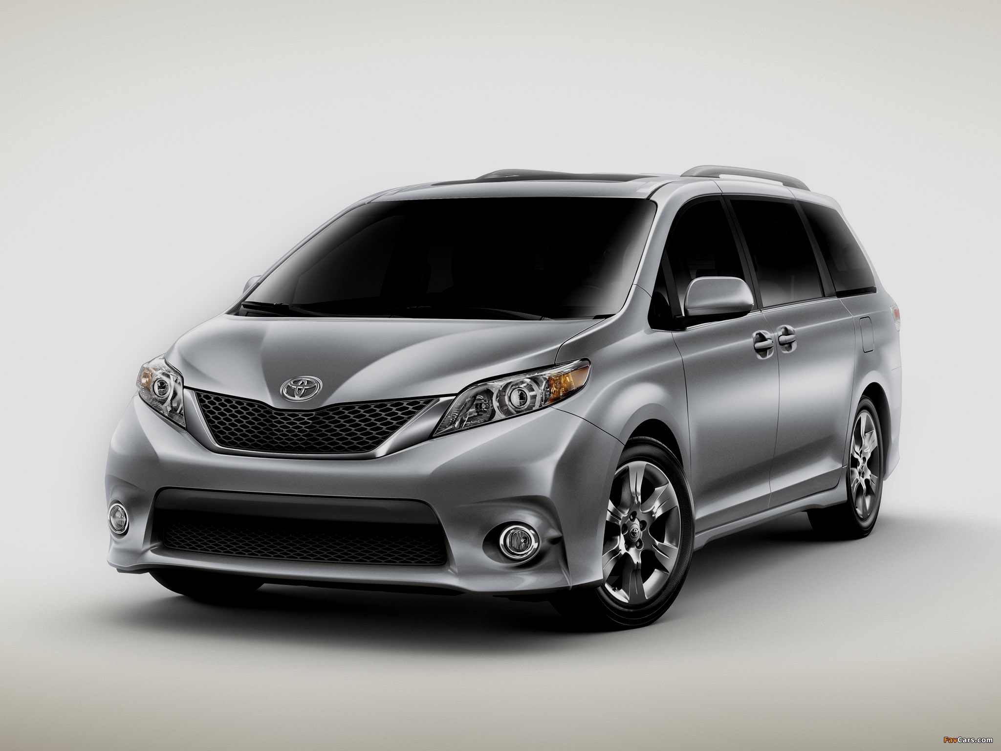 Pictures of Toyota Sienna SE 2010 (2048 x 1536)