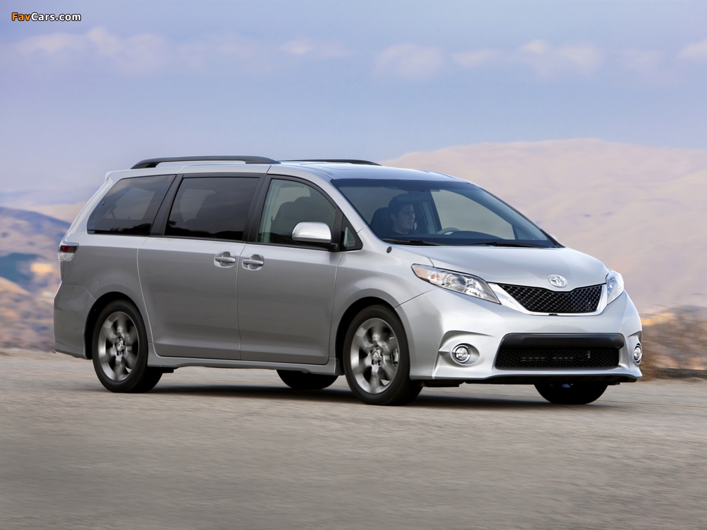 Pictures of Toyota Sienna SE 2010 (1024 x 768)