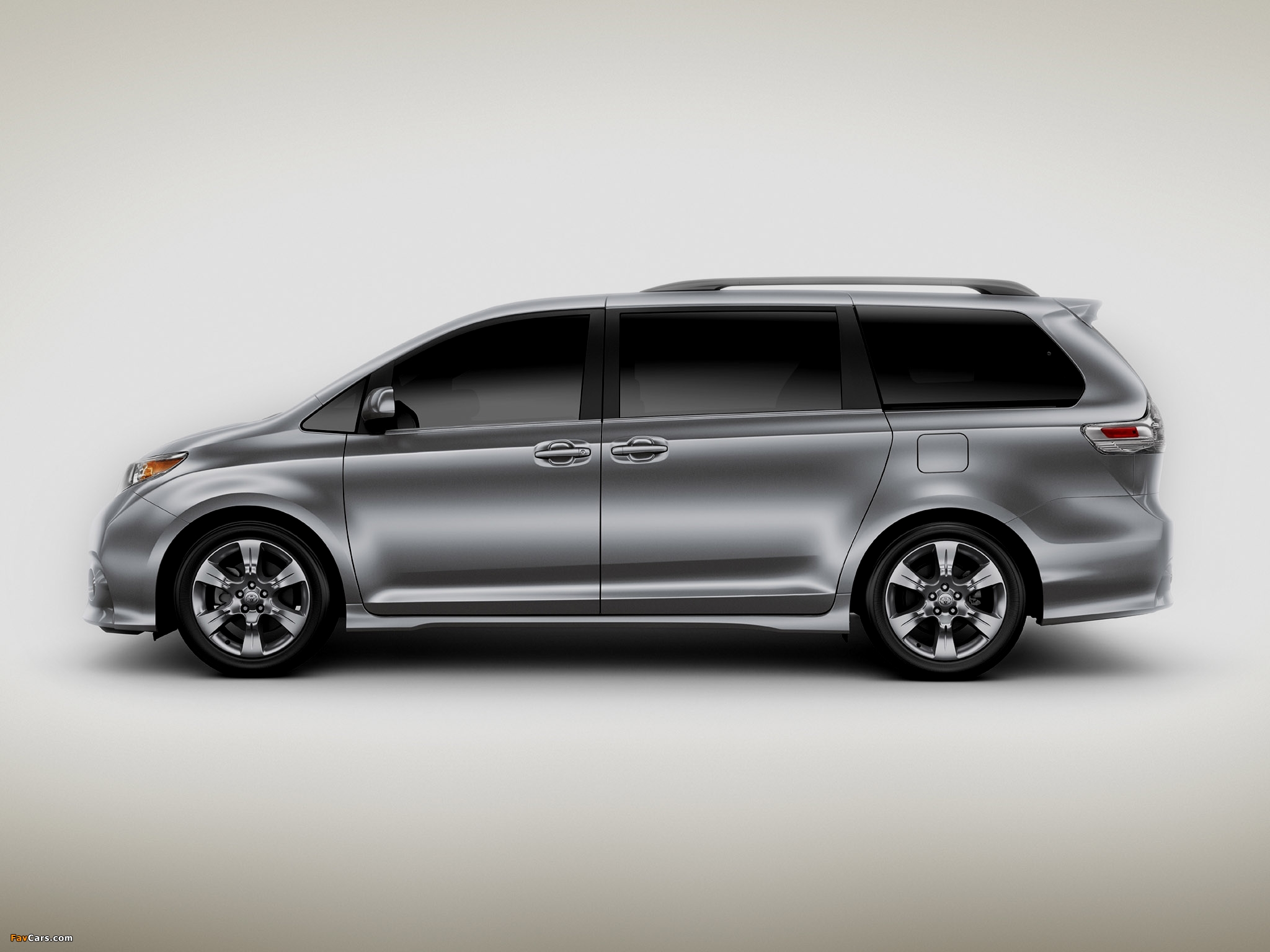Pictures of Toyota Sienna SE 2010 (2048 x 1536)