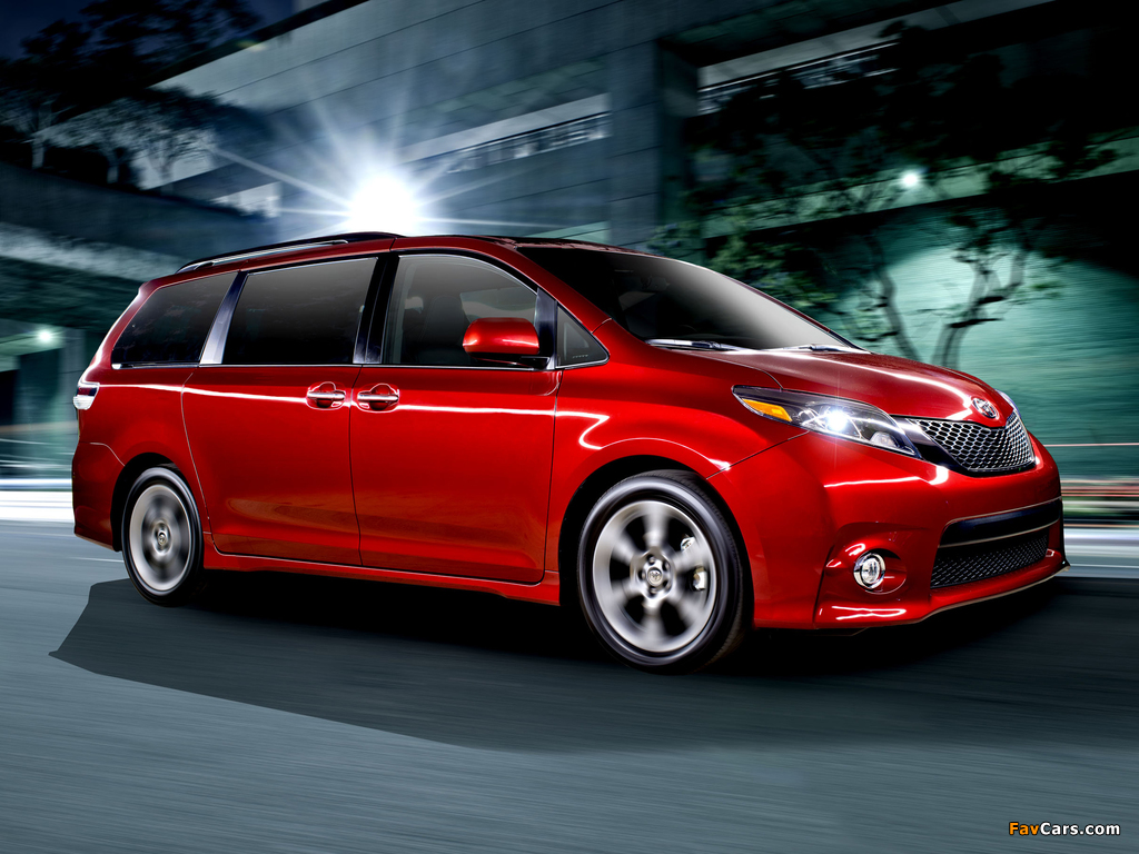 Pictures of 2015 Toyota Sienna SE 2014 (1024 x 768)