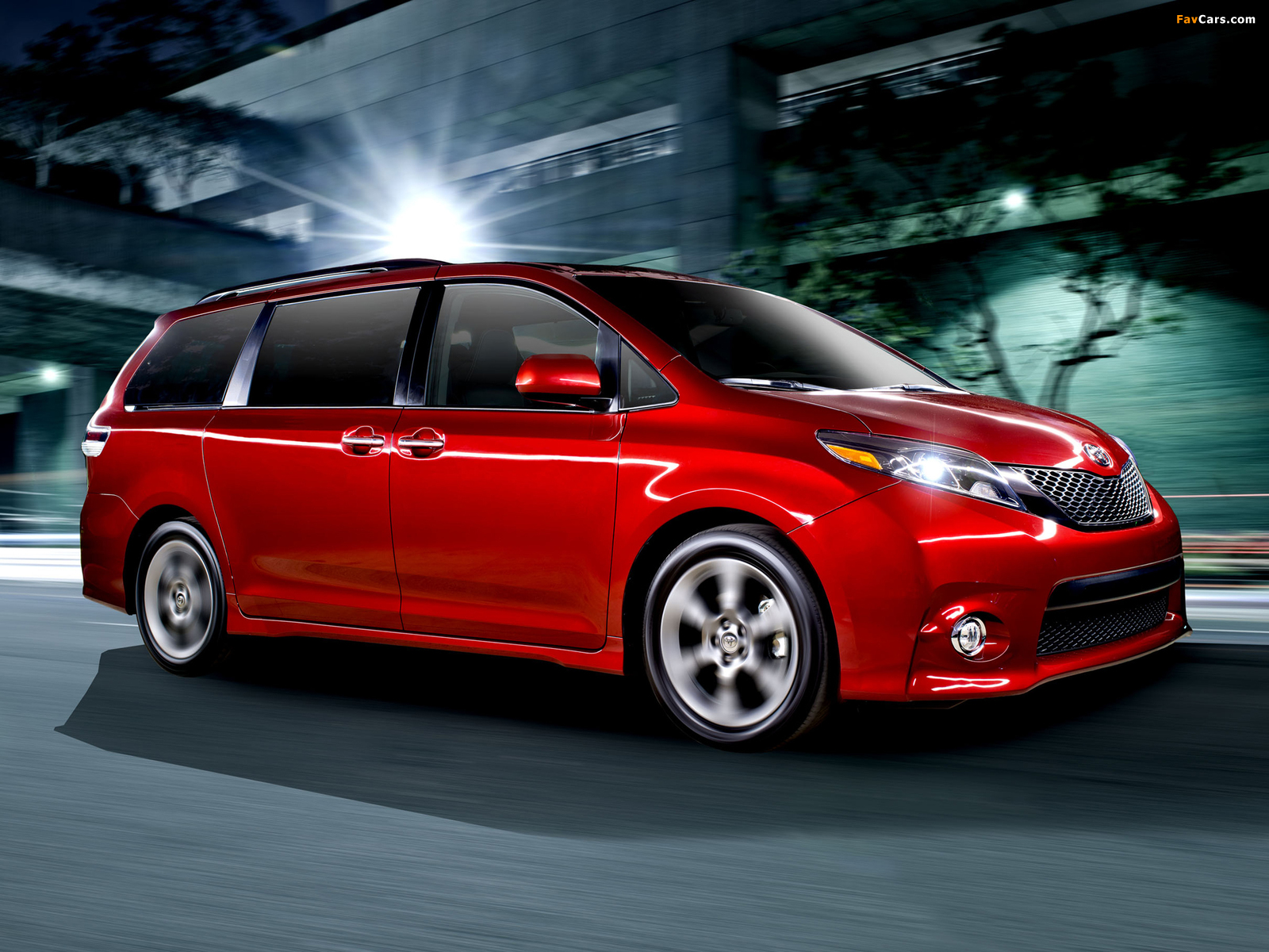 Pictures of 2015 Toyota Sienna SE 2014 (1600 x 1200)
