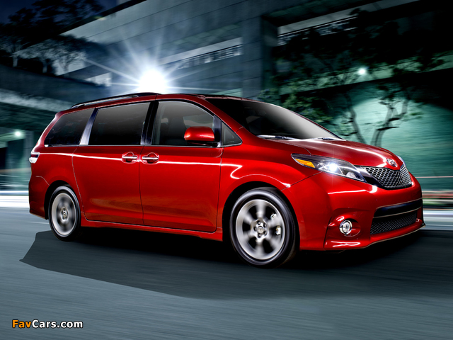 Pictures of 2015 Toyota Sienna SE 2014 (640 x 480)