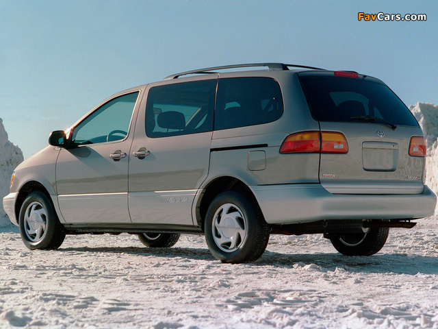 Toyota Sienna 1997–2001 images (640 x 480)