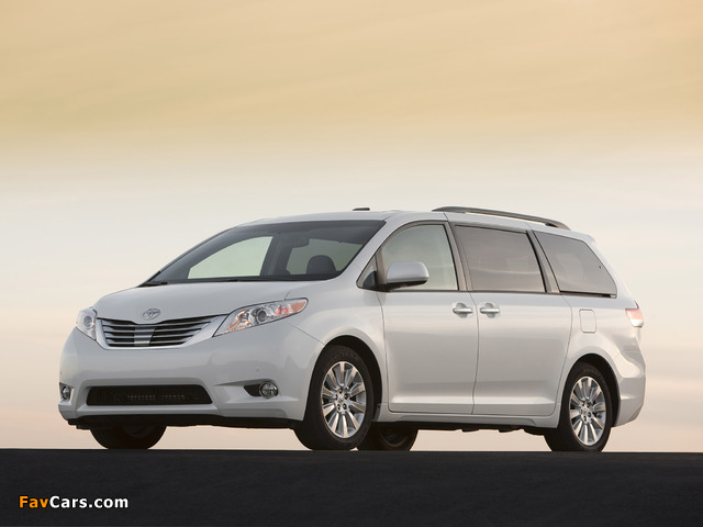 Toyota Sienna 2010 images (640 x 480)