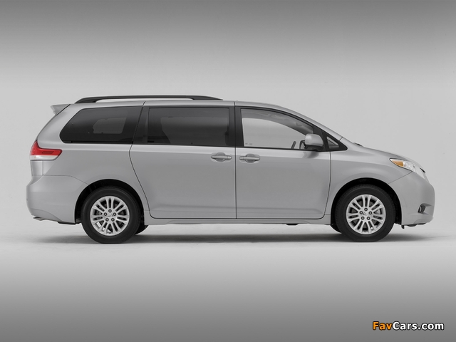 Toyota Sienna 2010 wallpapers (640 x 480)