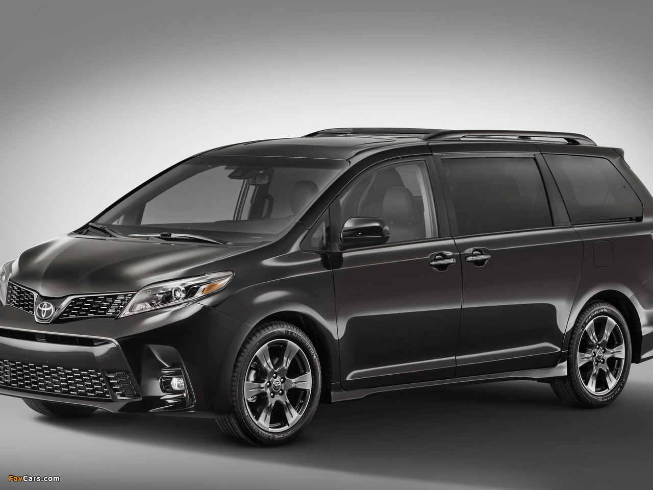 Toyota Sienna SE (XL30) 2017 images (1280 x 960)