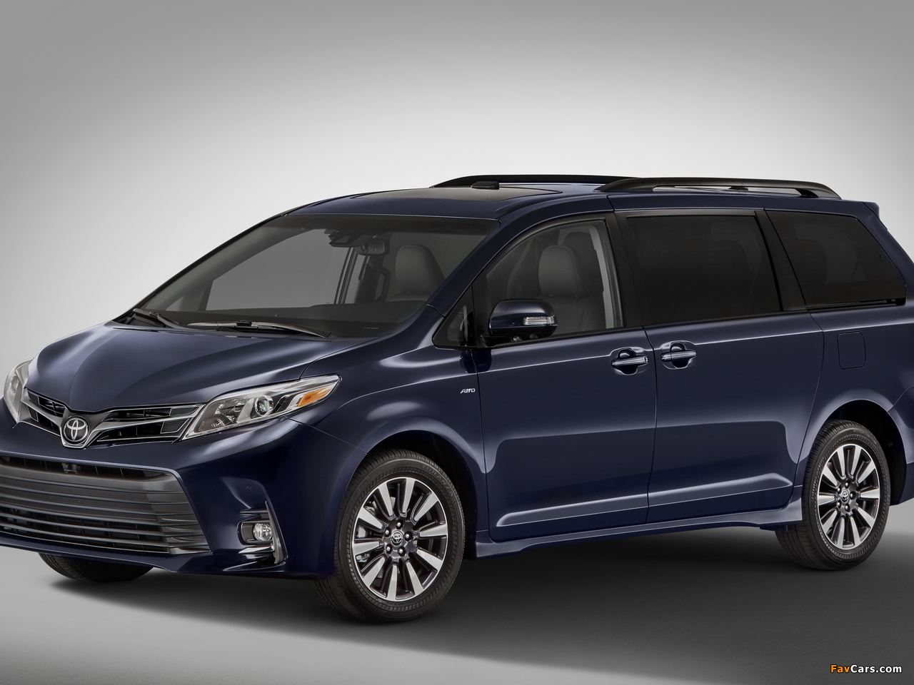 Toyota Sienna Limited (XL30) 2017 wallpapers (1280 x 960)