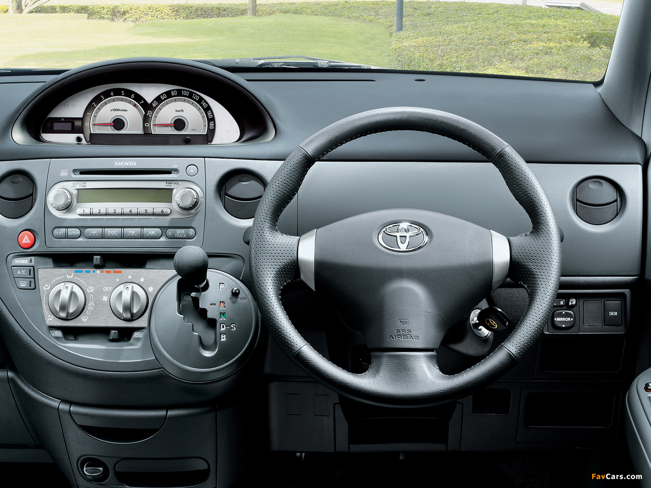 Toyota Sienta Dice (NCP81G) 2011 photos (1280 x 960)