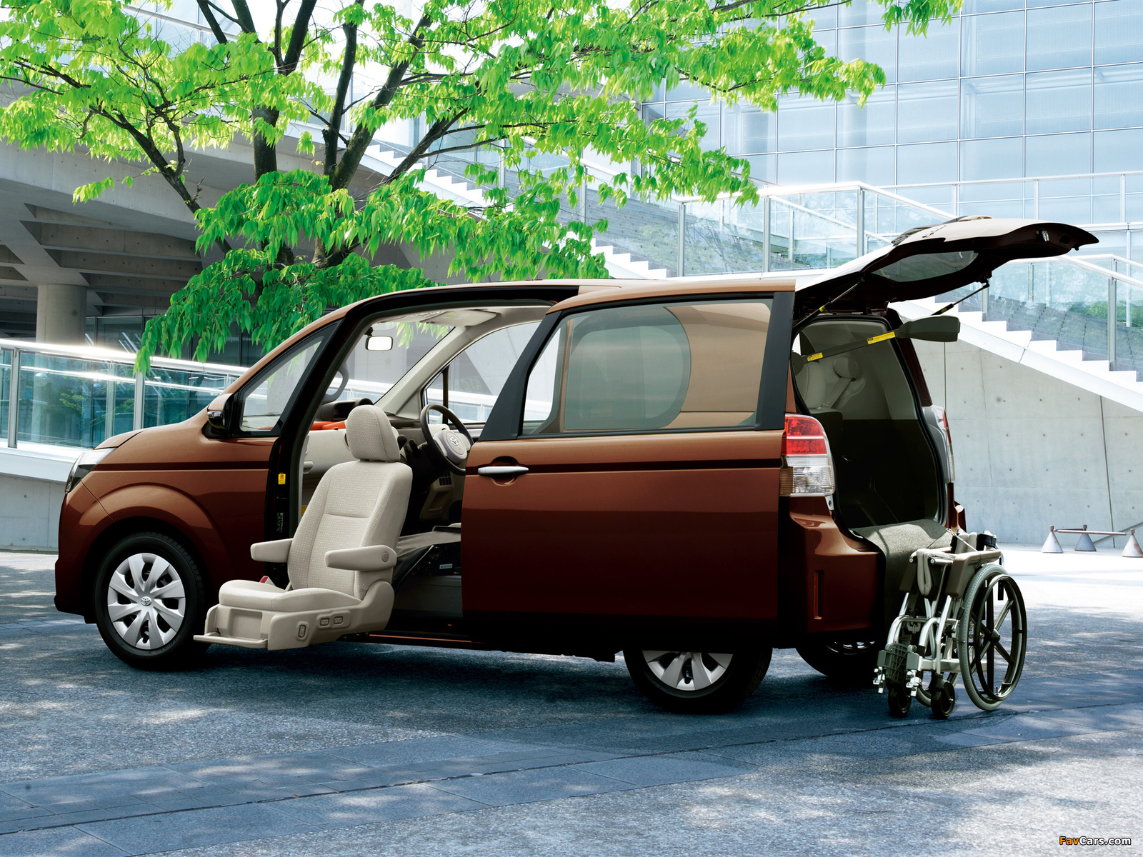 Images of Toyota Spade♠ Welcab 2012 (1600 x 1200)