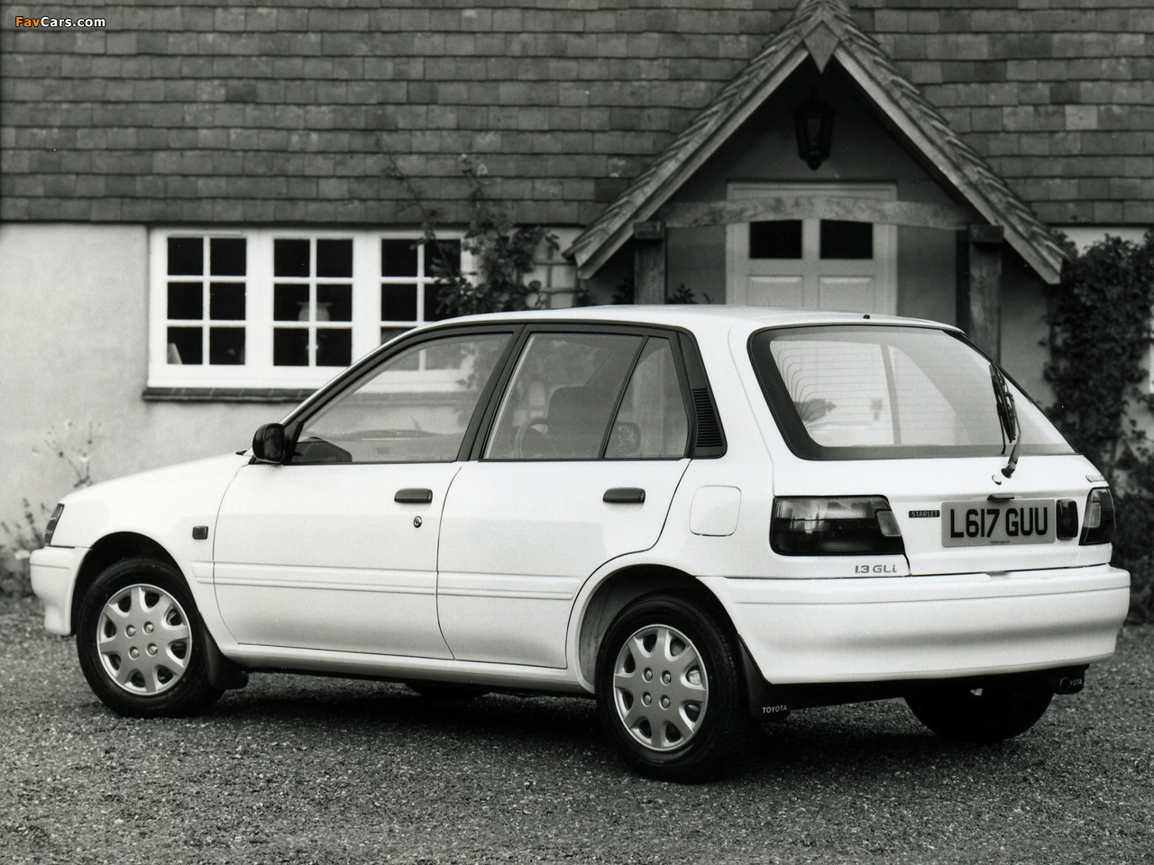 Images of Toyota Starlet 5-door UK-spec (P80) 1993–95 (1280 x 960)